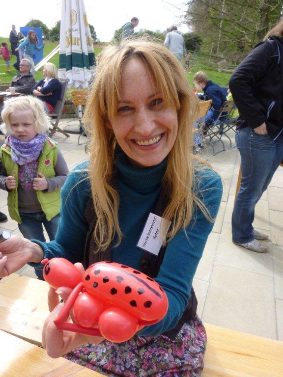 Luftballonkünstlerin Kinderanimation im Osnabrücker Land  auf Schützenfest